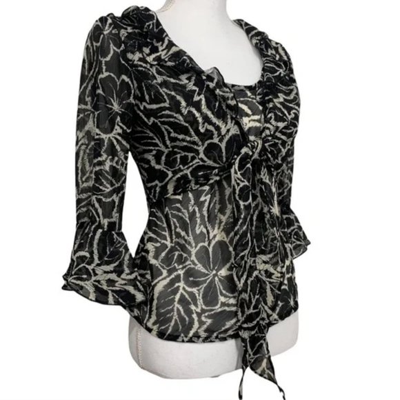 VERSATILE THREAD / Black & Cream Sheer Ruffle Front Tie Blouse - Picture 6 of 11